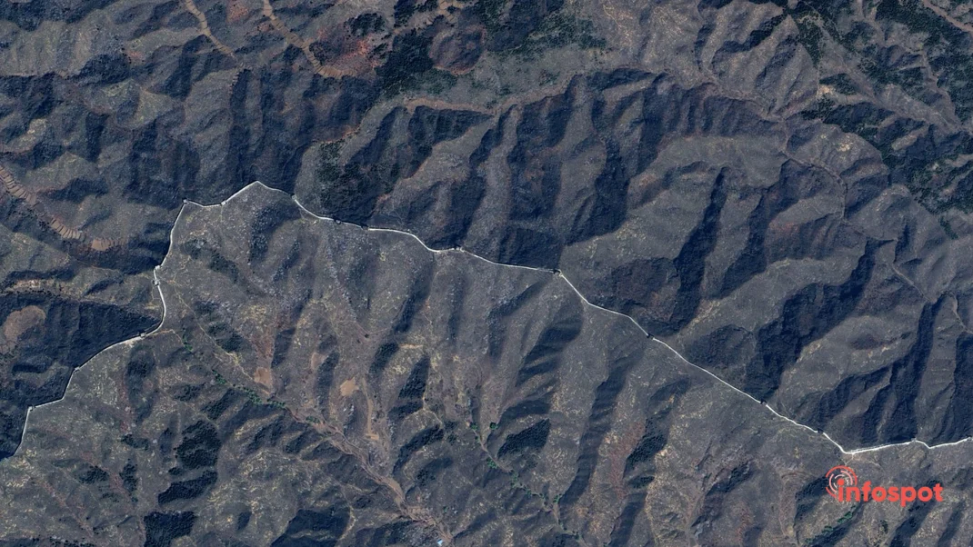 Фотография: Великая Китайская Стена вид из космоса